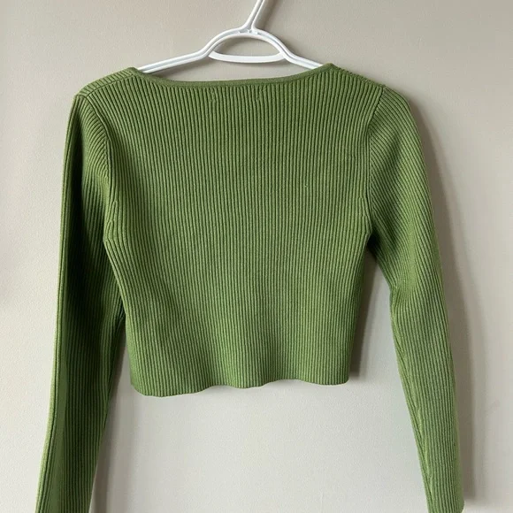Green Ribbed Long Sleeve Top - Picture 2 of 3